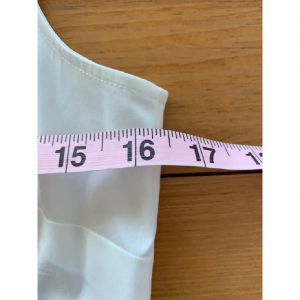 Ann Taylor Sleeveless Pleated Button Down White - Picture 6 of 8